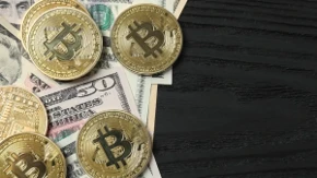Bitkoin ispod 56.000 evra, itirijum u minusu
