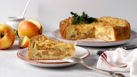 Sipana pita sa jabukama - starinski recept bez mešenja i razvlačenja kora