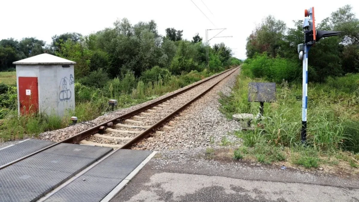 Horor snimak iz Beograda: Ovako nastaje više od 90 odsto nesreća na pružnim prelazima, nemojte ovo da radite! (VIDEO)