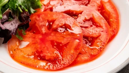 Da li je paradajz dobar za masnu jetru? Lekari se zgranuli krvnom slikom ljudi koji ga obožavaju