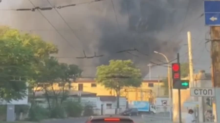 Ukrajinci zasuli Novorosijsk "neptunima" i "paljanicama": Dva terminala za žito obustavila rad, među poginulima dete (8) (VIDEO)