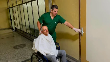 Pripadnici tzv. kosovske policije zlostavljali Nenada Raškovića iz sela Dren u opštini Zubin Potok bez ikakvog razloga: Vezali su me za drvo i tukli crevima iz sve snage