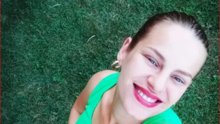 Porodila se Jovana Jeremić: Stigle srećne vesti iz doma pevačice (FOTO)