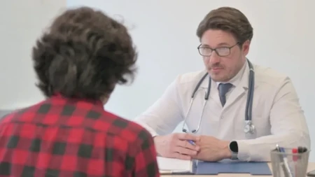 Kaže da mu je stalno loše? Kao imunolog, postavim pacijentu samo jedno pitanje