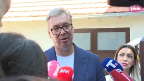 Imam lepe vesti za vas!“ Vučić iznenadio domaćina kod Rekovca: Stiže 5,3 miliona