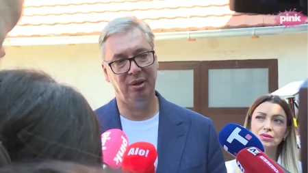 Imam lepe vesti za vas!“ Vučić iznenadio domaćina kod Rekovca: Stiže 5,3 miliona