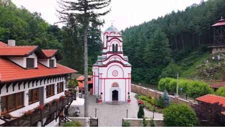 Post nije potreban Bogu, već čoveku: Sveštenici iz Tumana o suštini posta