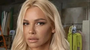 „Tukli su nas i osakatili jer nisu znali za bolje“: Nataša Bekvalac o batinama, roditeljima i ranama iz detinjstva