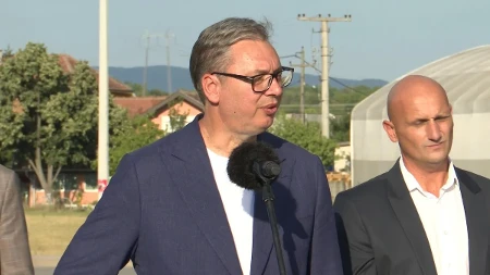 Vučić presekao u Ćupriji: „Neću da dajemo pare tek tako“ – građanima obećao rešenje