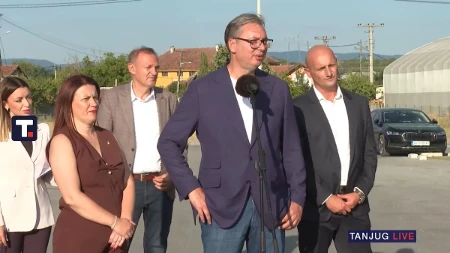 Vučić najavio novac za bolnicu, pa se oduševio jednim predlogom meštana: „Pametno!“