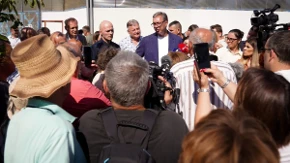 Vučić sa narodom u Pomoravlju: Predsednik najavio velike projekte, Srbija nezadrživo grabi napred! (FOTO/VIDEO)