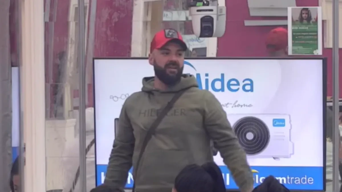 Ove hitove napisala je majka Luke Vujovića, a otkrivene su i cene za neke tekstove