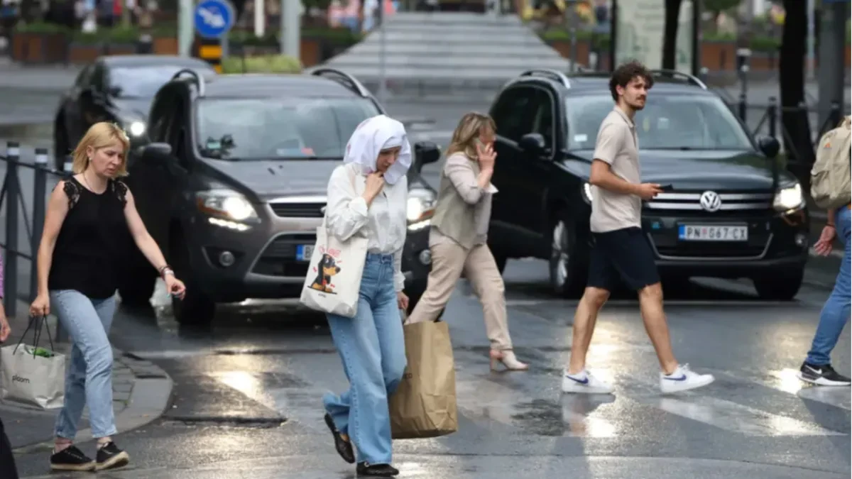 Sunčano i toplo za vikend, a onda stiže promena: Evo kada se očekuju pljuskovi i pad temperature