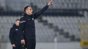 Trener zapevao čuvenu pesmu "grobara": Filijala Partizana napravila čudo, u svlačionici nastala neviđena ludnica
