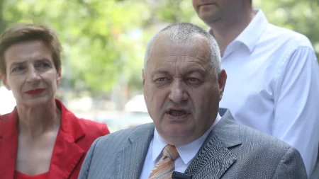 Blokader pokopao Milivojevića: Da nećeš i nas da šišaš na ćelavo?