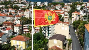 Novi udar na Srbe iz Crne Gore: Obrisali narod koji je stvarao državu (FOTO)