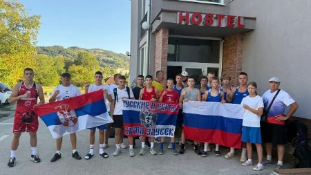 Boks u znaku prijateljstva Srbije i Rusije: U Banjaluci pobedili sport, mladost i bratska ljubav