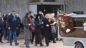 9 dana pred smrt dobila nacionalnu penziju: Pevačica umrla u 80. godini, a nije dočekala ovo 
