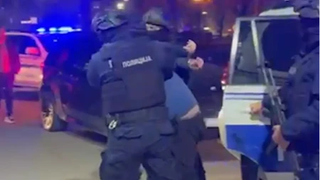Bacio kilogram droge kroz prozor, pa dao po gasu! Uhapšen mladić u Nišu