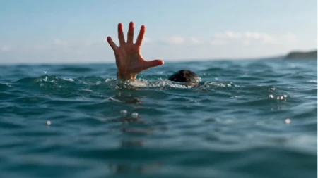 Drama na Tasosu, više ljudi počelo da se davi: Srbin prvi uleteo u talase, za njim i njegov sin