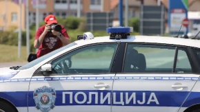 Lažna dokumenta, pištolj, kokain i brdo para: Podignuta optužnica protiv tri osobe, među njima devojka