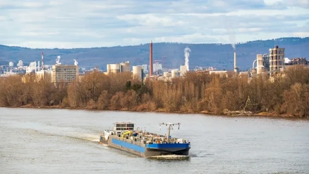 Rajna presušuje, Nemačka strepi - građevinski materijal poskupljuje, a prete i nestašice