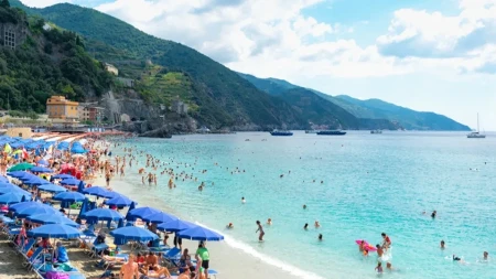 Turisti, pazite - jedan potez na plaži može da vas košta čak 500 evra