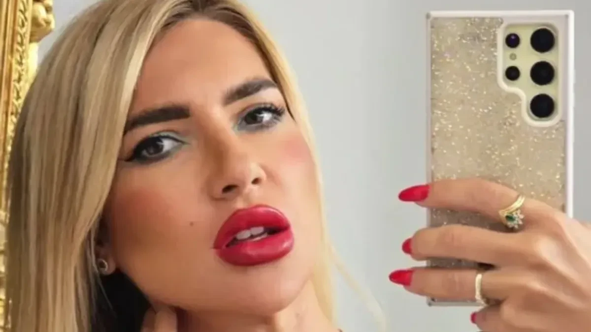 Jovana Jeremić javno pokazala nove grudi! Ovo je rezultat ugradnje silikona (FOTO)