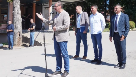 "Jesi li me razumeo, predsedniče?" Vučić: Hajde molim vas iz lokalne samouprave rešavajte ovaj problem