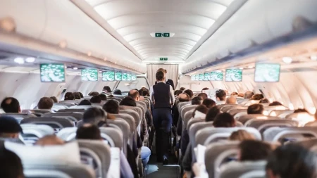 Ako ovo radite čim avion sleti, odmah prestanite: Stručnjak upozorava da može biti veoma opasno