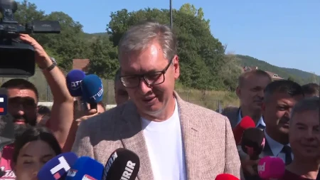 "Samo sekundu, da čujem ovo dete" Vučić saslušao mališana, pa poručio: "To ćemo da uradimo"