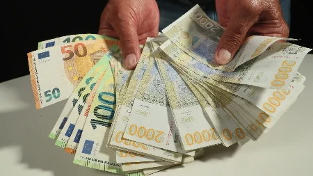 Turistički vaučeri od 10.000 dinara! Evo kada možete da se prijavite!
