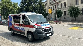 Devojčica (7) četiri minuta bila pod vodom! Doktorka koja je bila na odmoru spasila joj život