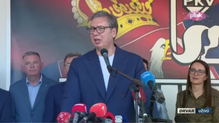 "Srbija je uz vas i na Srbiju uvek možete da računate!" Vučić poslao snažnu poruku u Drvaru