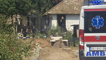 Alo! na mestu eksplozije u Velikoj Moštanici: Prizor ledi krv u žilama, sve vrvi od policije (FOTO) 
