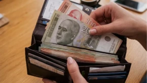 Vlada donela odluku! Minimalac u Srbiji 2027. godine oko 70.000 dinara