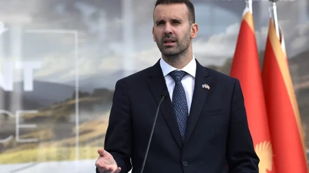 Milan Knežević izneo dokaze da je crnogorski premijer pripadnik rezervnog sastava Vojske Srbije: Srpski vojnik na čelu NATO države