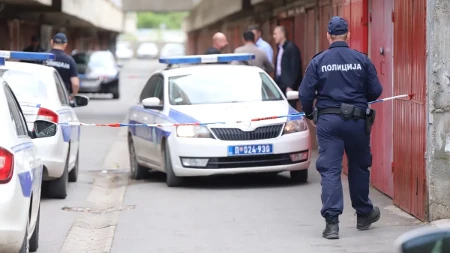 Stravičan zločin u Pančevu: Branislav skalpelom preklao majku u stanu, na sličan način ranije ubio i oca!