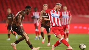 Crvena zvezda - Viktorija Plzenj: Miran početak meča, bez većih uzbuđenja