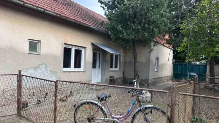 Prodaje kuću u Čoki za 24.000 evra zbog odlaska u inostranstvo: 173 kvadrata, voćnjak i čisti papiri