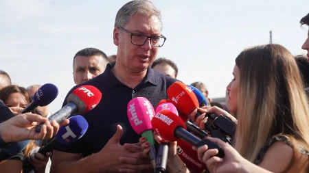"Za nekoliko dana raspisujem izbore" Vučić o blokaderima: Od njihih tvrdnji nije ostao ni kamen na kamenu