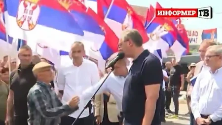 Blokaderi vređaju narod: Obične ljude u Srbiji nazivaju "freak show"