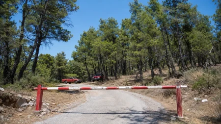 Stroga mera na omiljenom letovalištu Srba: Od nedelje zabrana kretanja, policija kontroliše sve