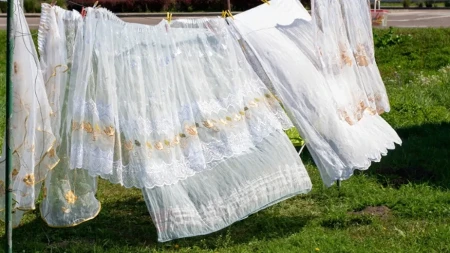 3 trika koja čiste zavese bolje od mašine: Osvežite stan za 10 minuta bez mučenja