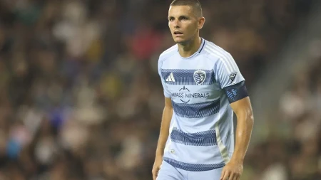 Menja klub, ne i ligu: Srbina čeka transfer karijere