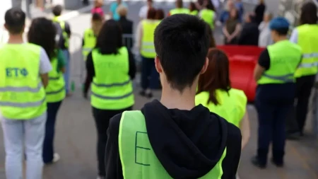 "Došli da se slikaju sa osmehom, ovo je uvreda za heroje vatrogasce" Blokaderi bez srama i pristojnosti!