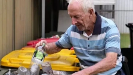 Ovo topi srca: Godinama je skupljao konzerve i plastične flaše i zaradio silne pare - imao je samo jedan cilj
