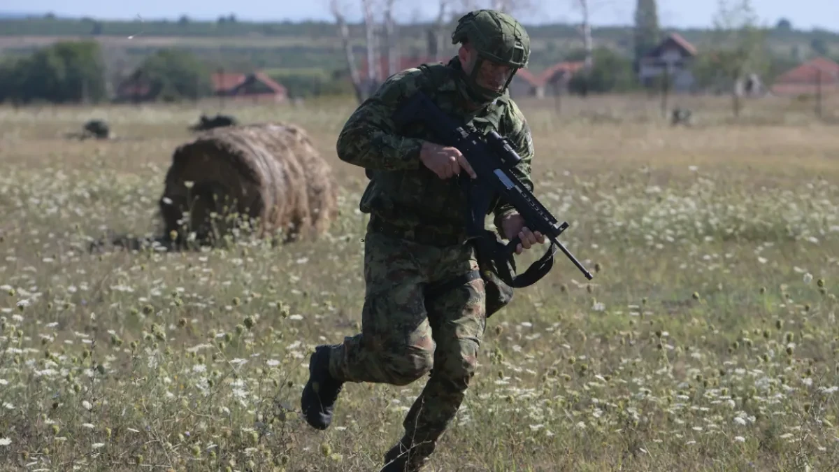 Gromoviti udar Vojske Srbije: Pukla paljba iz automatskih bacača granata!