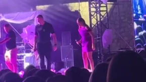Koncert Aleksandre Prijović prekinut! Pevačica urlala: "Zovite Hitnu pomoć" (VIDEO)