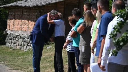 "Ja kad dam reč - to je tako" Vučić iznenadio meštane, u ovo nikako nisu verovali (VIDEO)
